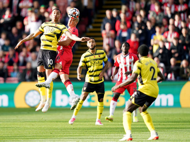 他又为何如 他又为何如